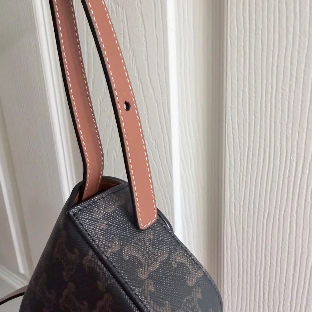 Celine Mini Triomphe - Picture 4 of 11